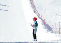 Креативное и зажигательное зимнее шоу "Летающие ковры" в Шахдаге (ФОТО)