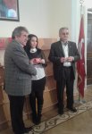 В Баку презентован каталог Международной ассоциации деятелей искусств (ФОТО)