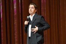 Максим Галкин на азербайджанском языке шокировал бакинцев – репортаж с концерта (ФОТО)