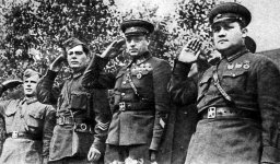 В Баку показали фильм "Отец солдата" (ФОТО)