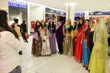 Праздник национального костюма в Баку -  ярмарка путешествий (ФОТО)