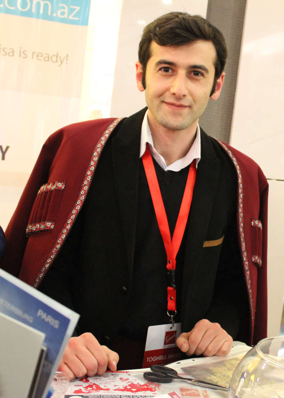 Праздник национального костюма в Баку -  ярмарка путешествий (ФОТО)