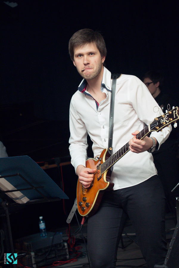 "Любовь как сон" Фарида Аскерова под аккомпанемент   москвичей  (ФОТО)