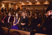 Озджан Дениз и Шюкрю Озйылдыз покорили сердца бакинских поклонниц (ВИДЕО-ФОТО)