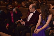 Озджан Дениз и Шюкрю Озйылдыз покорили сердца бакинских поклонниц (ВИДЕО-ФОТО)