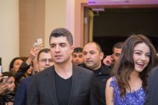 Озджан Дениз и Шюкрю Озйылдыз покорили сердца бакинских поклонниц (ВИДЕО-ФОТО)