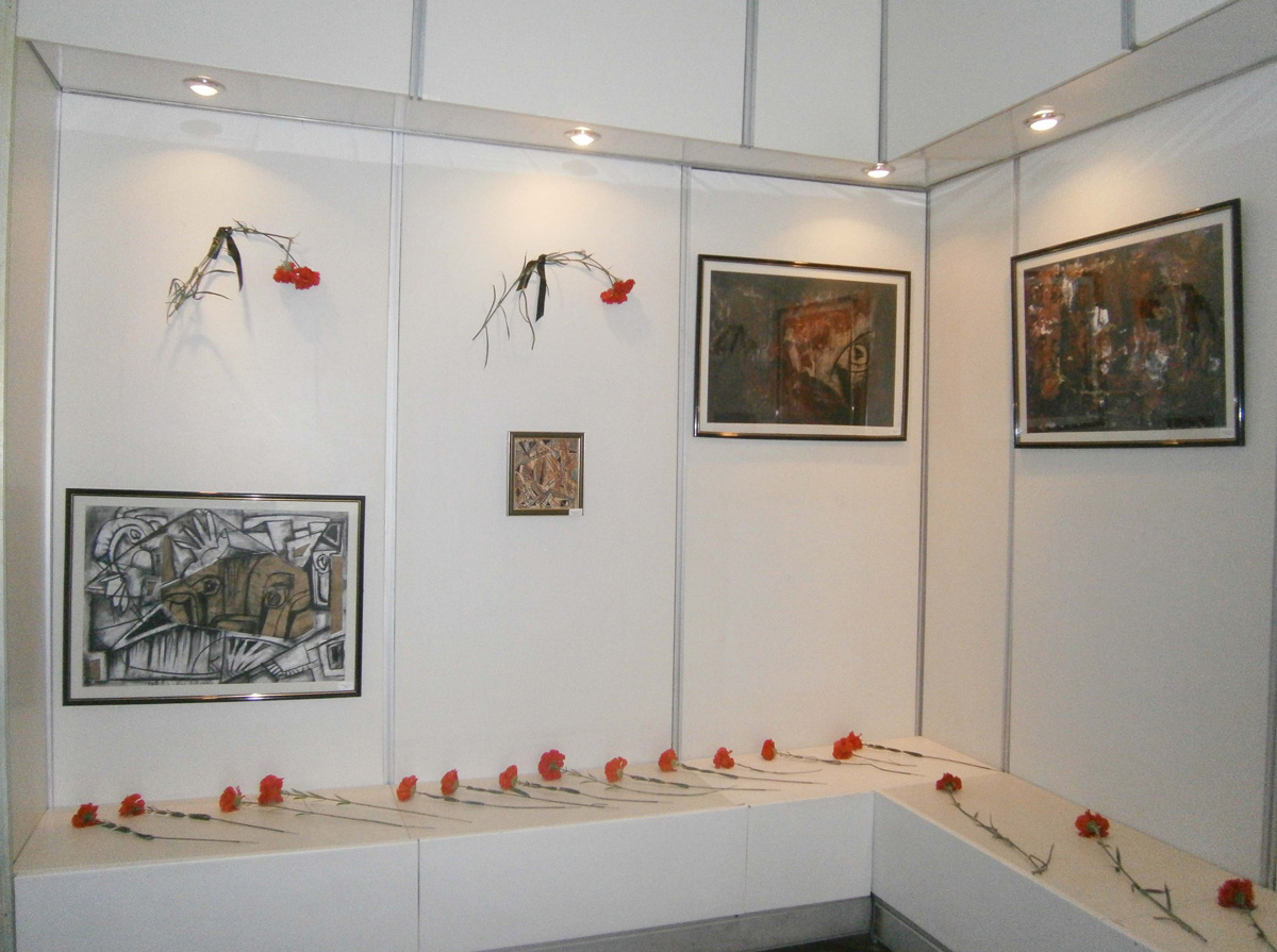 "Когда заканчиваются слова" - памяти жертв Ходжалинского геноцида (ФОТО)