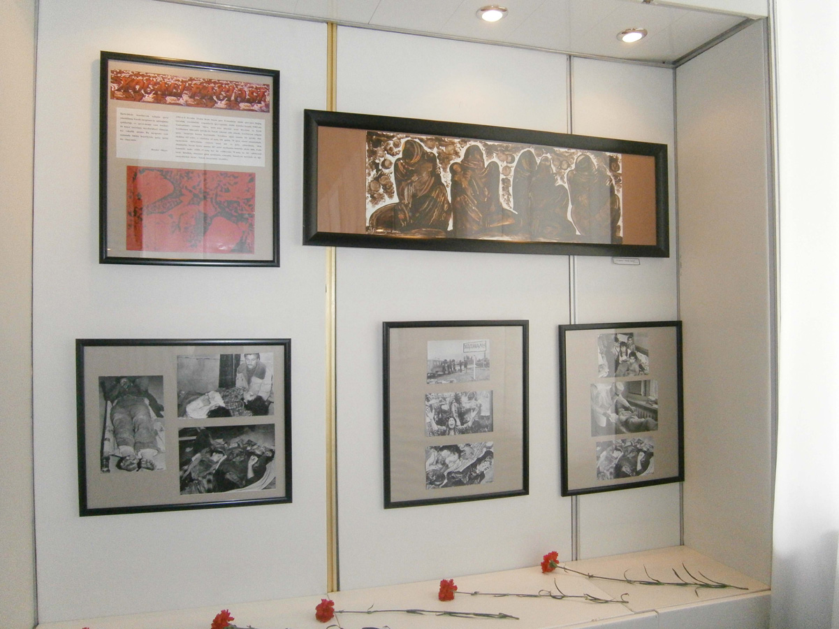 "Когда заканчиваются слова" - памяти жертв Ходжалинского геноцида (ФОТО)