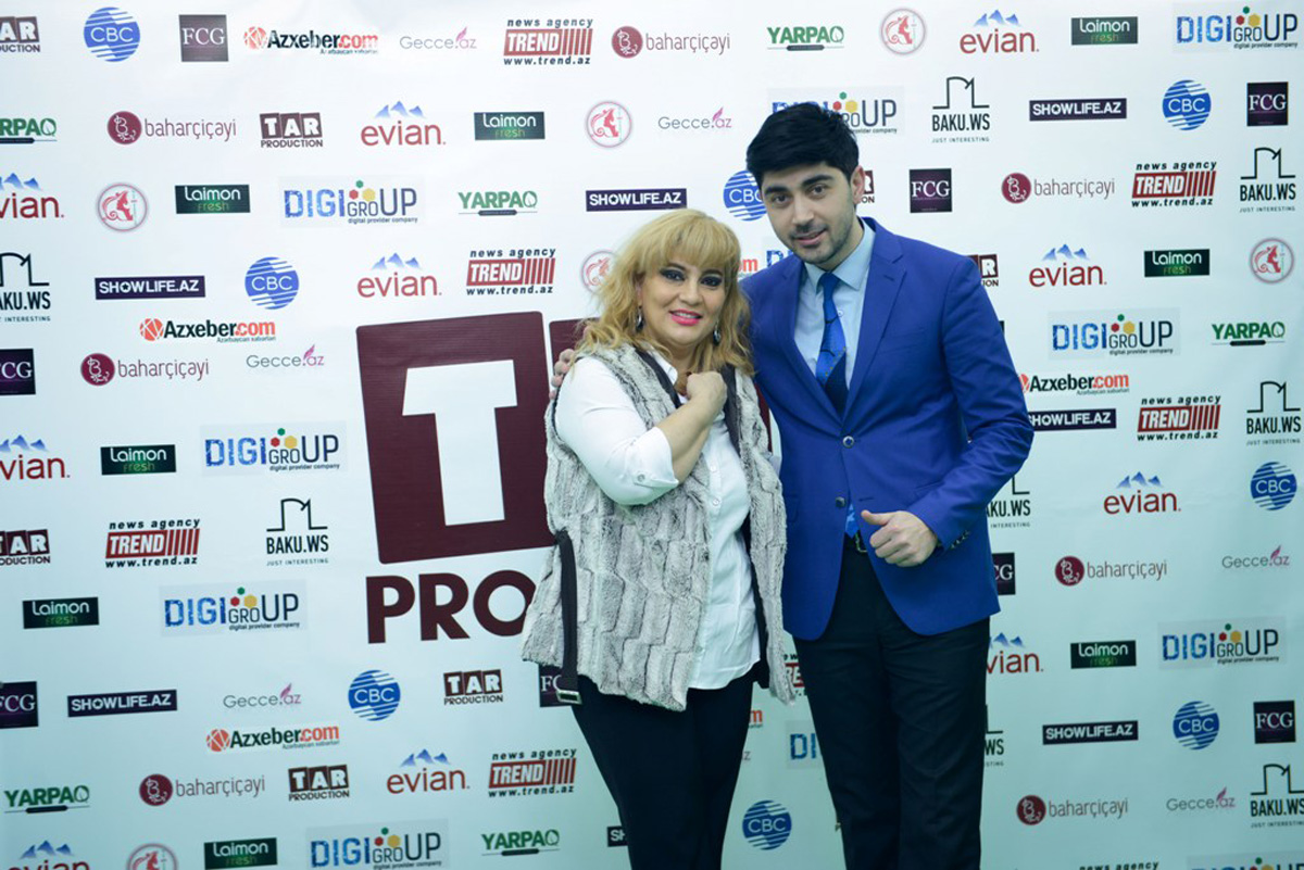 Азербайджанские звезды отметили день рождения “TAR Production” (ФОТО)