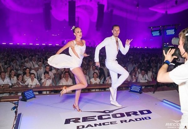 Азербайджан будет представлять новый танцевальный дуэт (ФОТО)