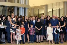 Произведения Лейлы Алиевой и Стивена Вебстера представлены на выставке в Центре Гейдара Алиева (ФОТО)