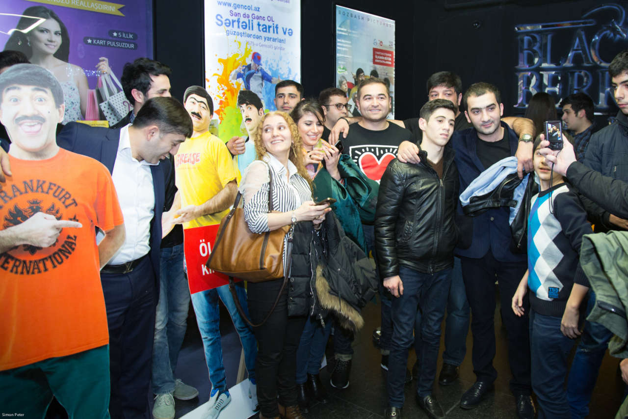 Во всех кинотеатрах Азербайджана – история о краже медальона (ФОТО)