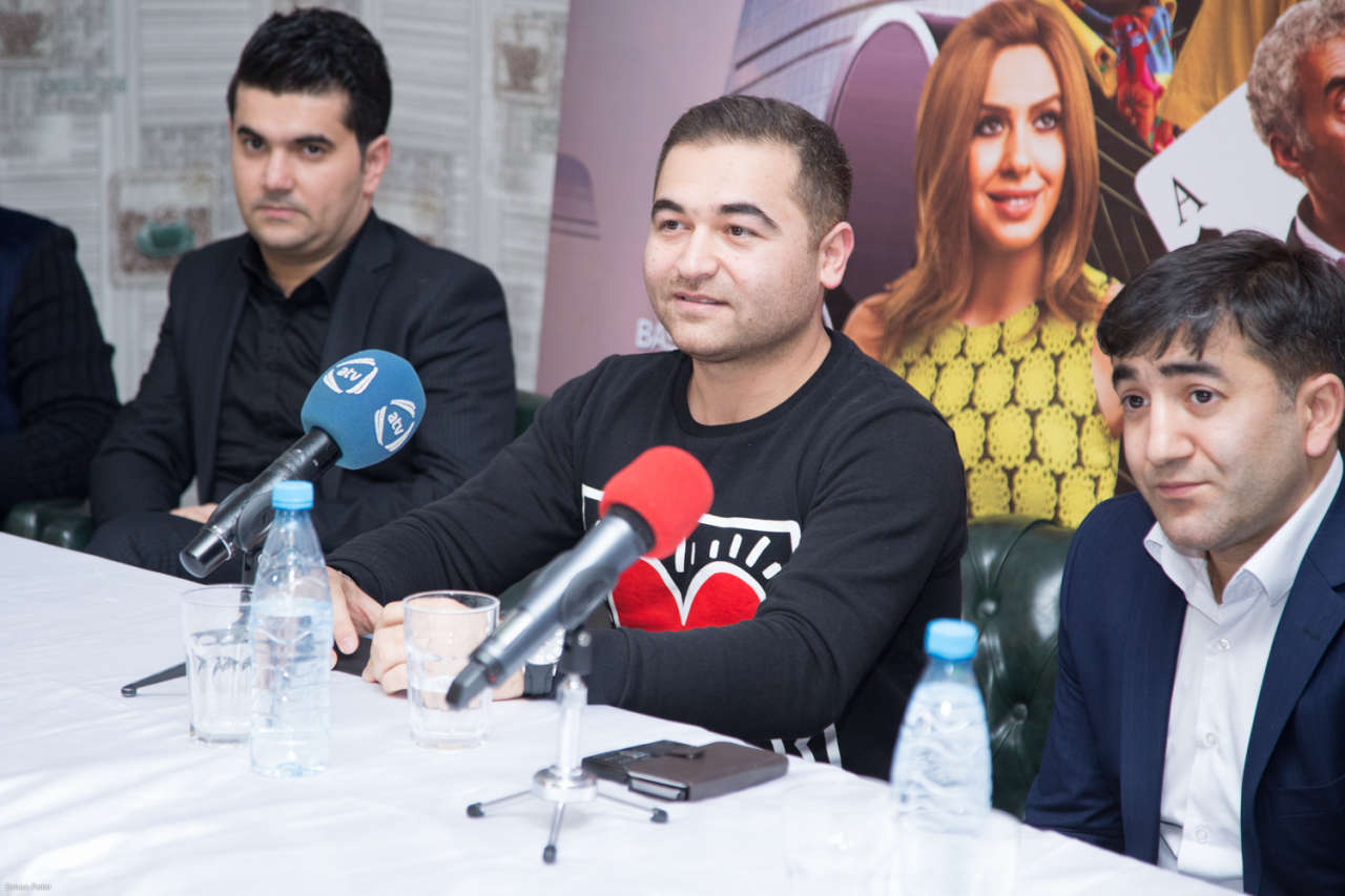 Во всех кинотеатрах Азербайджана – история о краже медальона (ФОТО)