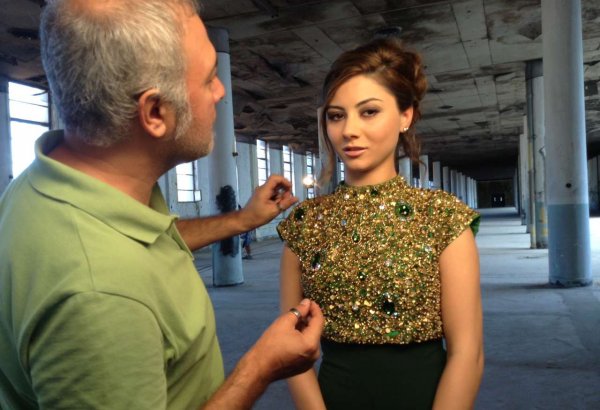 Айсель Ализаде сняла клип в павильоне, где создан культовый сериал  "Karadayı" (ФОТО-ВИДЕО)