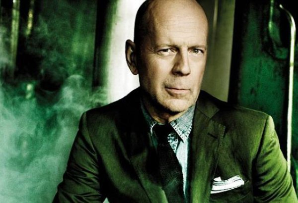 Брюс Уиллис дебютирует на Бродвее