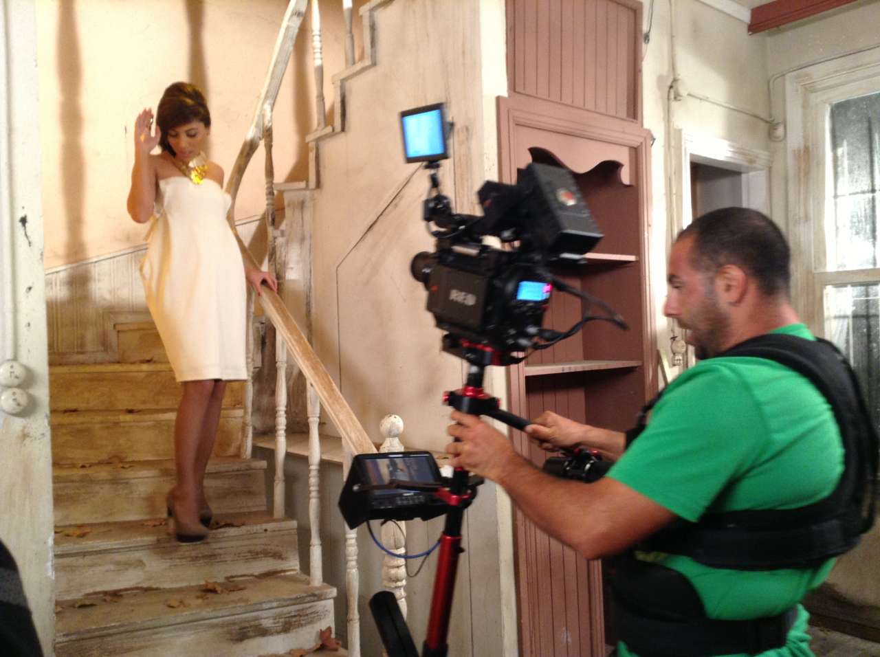 Айсель Ализаде сняла клип в павильоне, где создан культовый сериал  "Karadayı" (ФОТО-ВИДЕО)