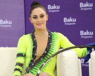 Азербайджанская гимнастка занимает второе место в многоборье (ФОТО)