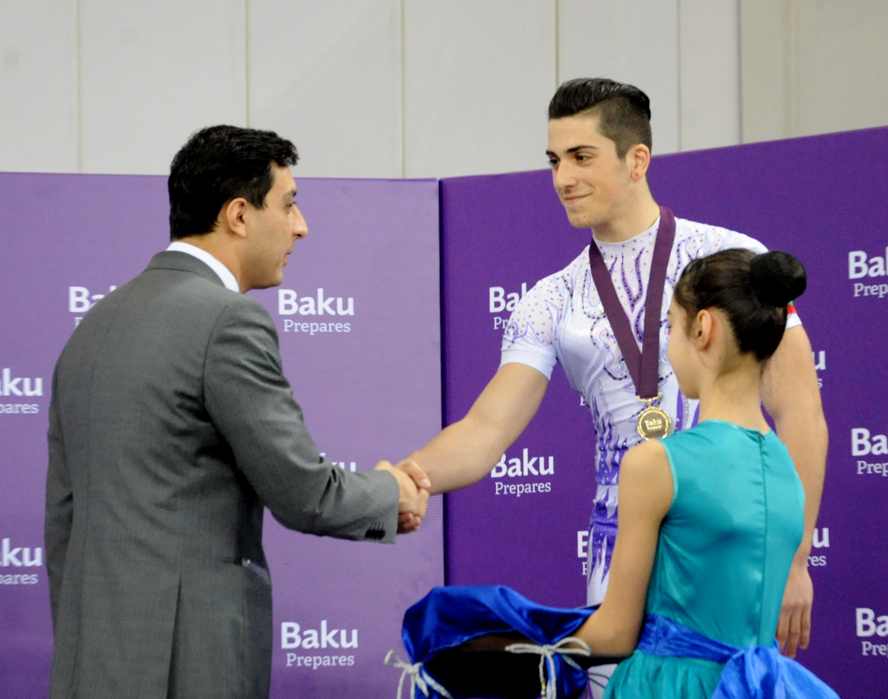 Женская команда Азербайджана по акробатике завоевала золото, у гимнастки Марины Дурунды - серебро (ФОТО)