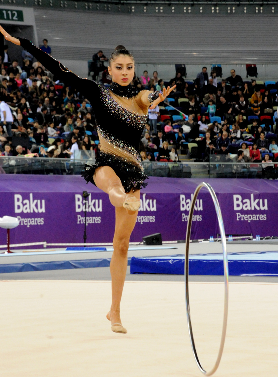 Азербайджанская гимнастка занимает второе место в многоборье (ФОТО)