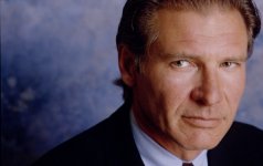 Названы любимые кинозвезды США (ФОТО)