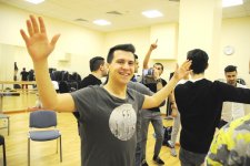 "Прически модные, бабочки, лоск" -  "Сборная Баку"  в четвертьфинале Премьер - лиги КВН (ФОТО)