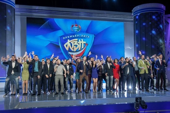 "Прически модные, бабочки, лоск" -  "Сборная Баку"  в четвертьфинале Премьер - лиги КВН (ФОТО)