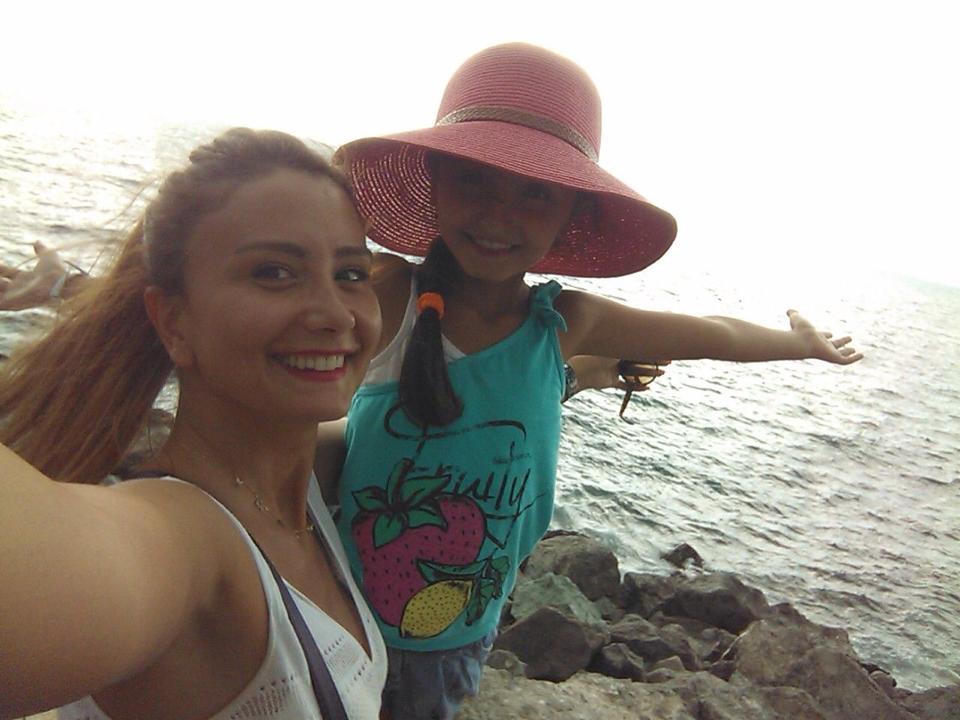 Самые оригинальные подарки азербайджанским звездам на 8 марта (ФОТО)