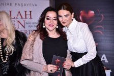 В Стамбуле презентованы книги Ганиры Пашаевой с участием турецких знаменитостей (ФОТО)