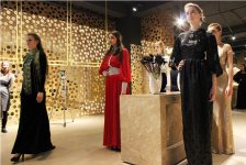 Волшебный вечер моды Гюльнары Халиловой – национальные и вечерние платья (ФОТО)