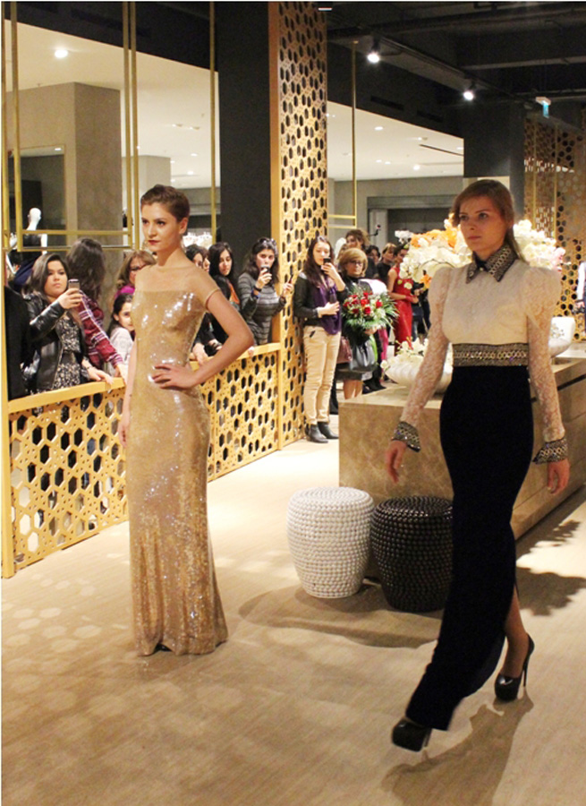 Волшебный вечер моды Гюльнары Халиловой – национальные и вечерние платья (ФОТО)