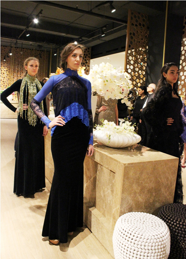 Волшебный вечер моды Гюльнары Халиловой – национальные и вечерние платья (ФОТО)