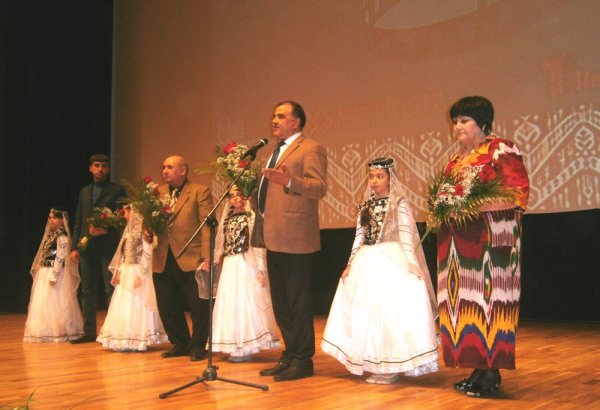 В Баку открылись Дни таджикского кино (ФОТО)