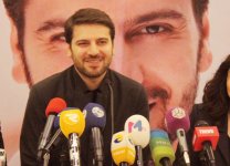 В Баку хочу попробовать горячий лаваш и выпить чай в чайхане – Сами Юсуф (ФОТО)