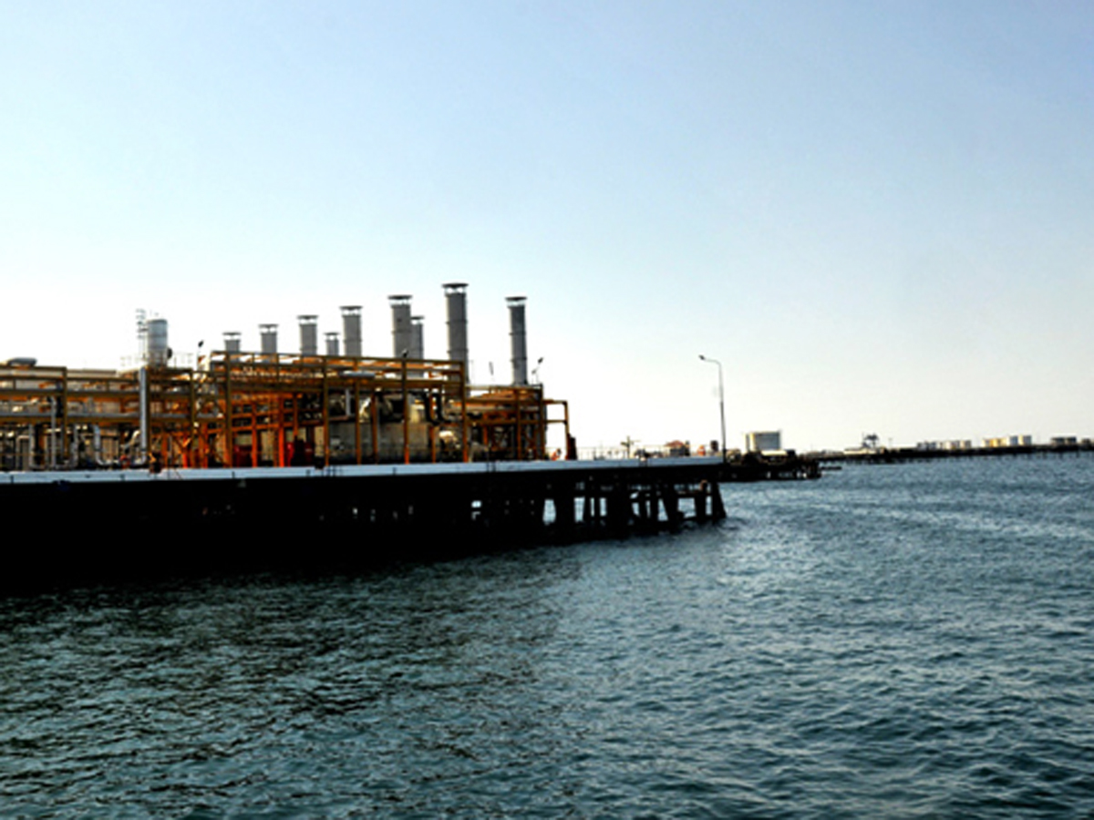 SOCAR сдала новую скважину на старейшем месторождении на Каспии