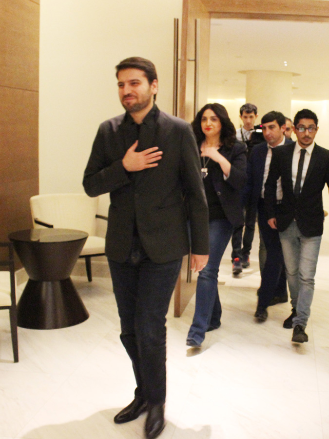 В Баку хочу попробовать горячий лаваш и выпить чай в чайхане – Сами Юсуф (ФОТО)