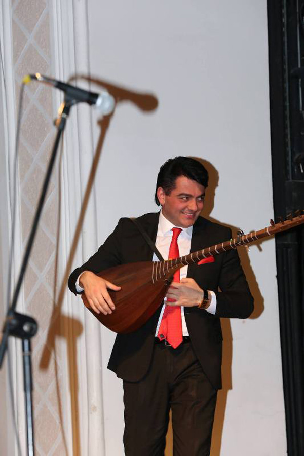 Юбилей ашуга Ахлимана отметили праздничным концертом (ФОТО)