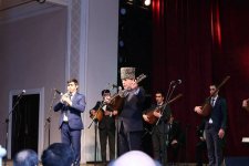 Юбилей ашуга Ахлимана отметили праздничным концертом (ФОТО)