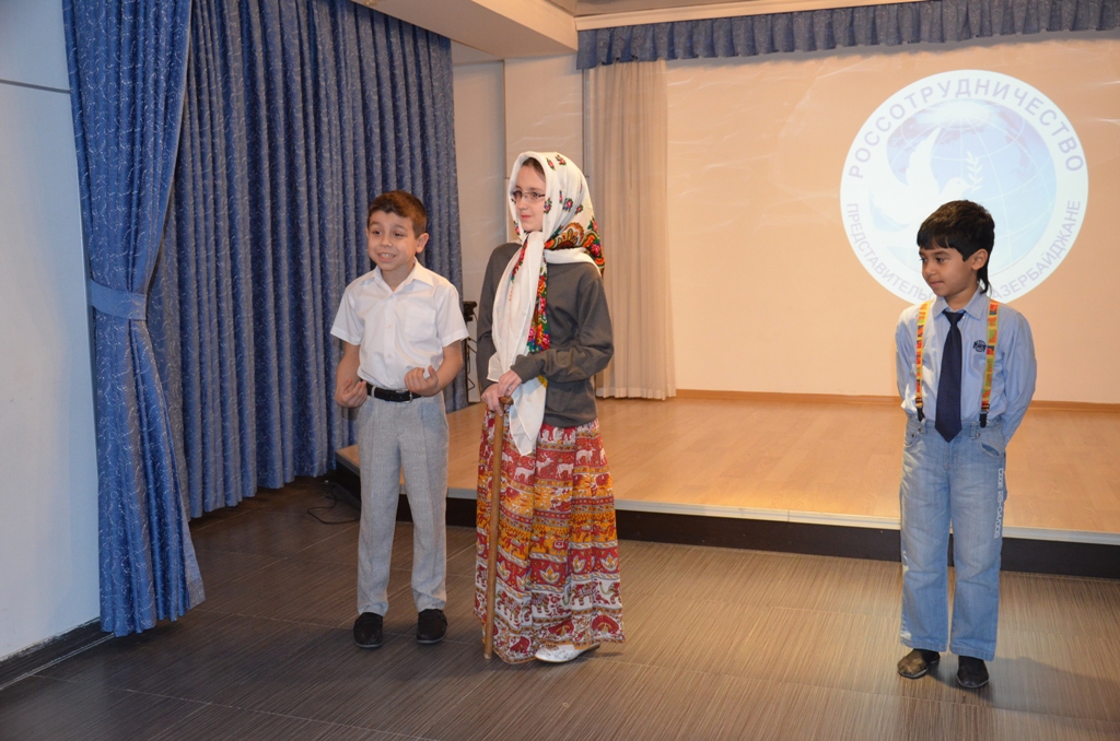 Юные артисты в Баку отметили День национального театра (ФОТО)