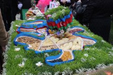 Красочный Новруз объединил тюркоязычные народы в Баку (ФОТО)