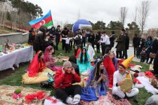 Красочный Новруз объединил тюркоязычные народы в Баку (ФОТО)