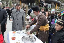 Красочный Новруз объединил тюркоязычные народы в Баку (ФОТО)