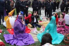 Красочный Новруз объединил тюркоязычные народы в Баку (ФОТО)
