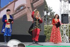 Красочный Новруз объединил тюркоязычные народы в Баку (ФОТО)