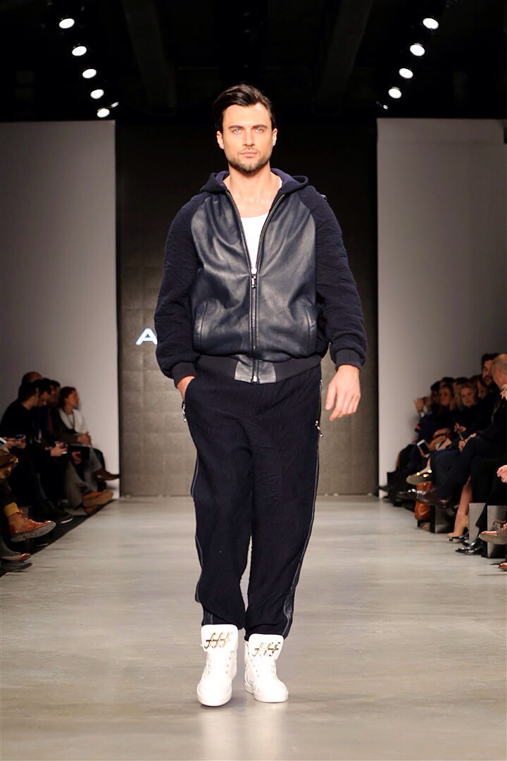 Рустам Джабраилов на Неделе моды в Стамбуле: показ коллекции азербайджанского дизайнера (ФОТО)