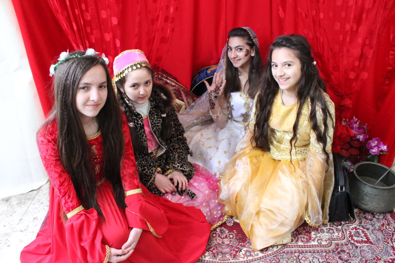 Красочный Новруз объединил тюркоязычные народы в Баку (ФОТО)