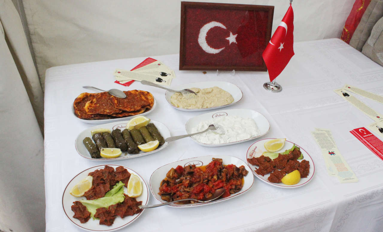 Красочный Новруз объединил тюркоязычные народы в Баку (ФОТО)