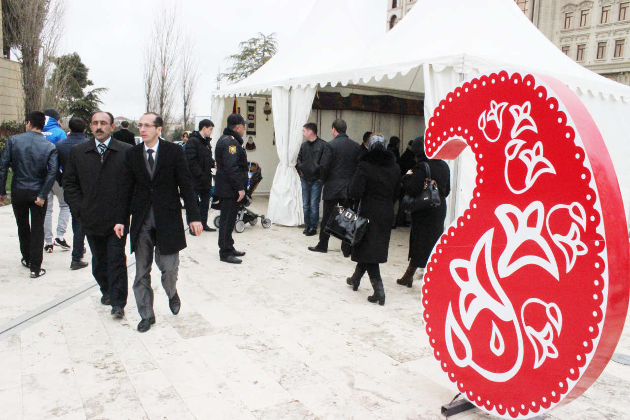 Красочный Новруз объединил тюркоязычные народы в Баку (ФОТО)