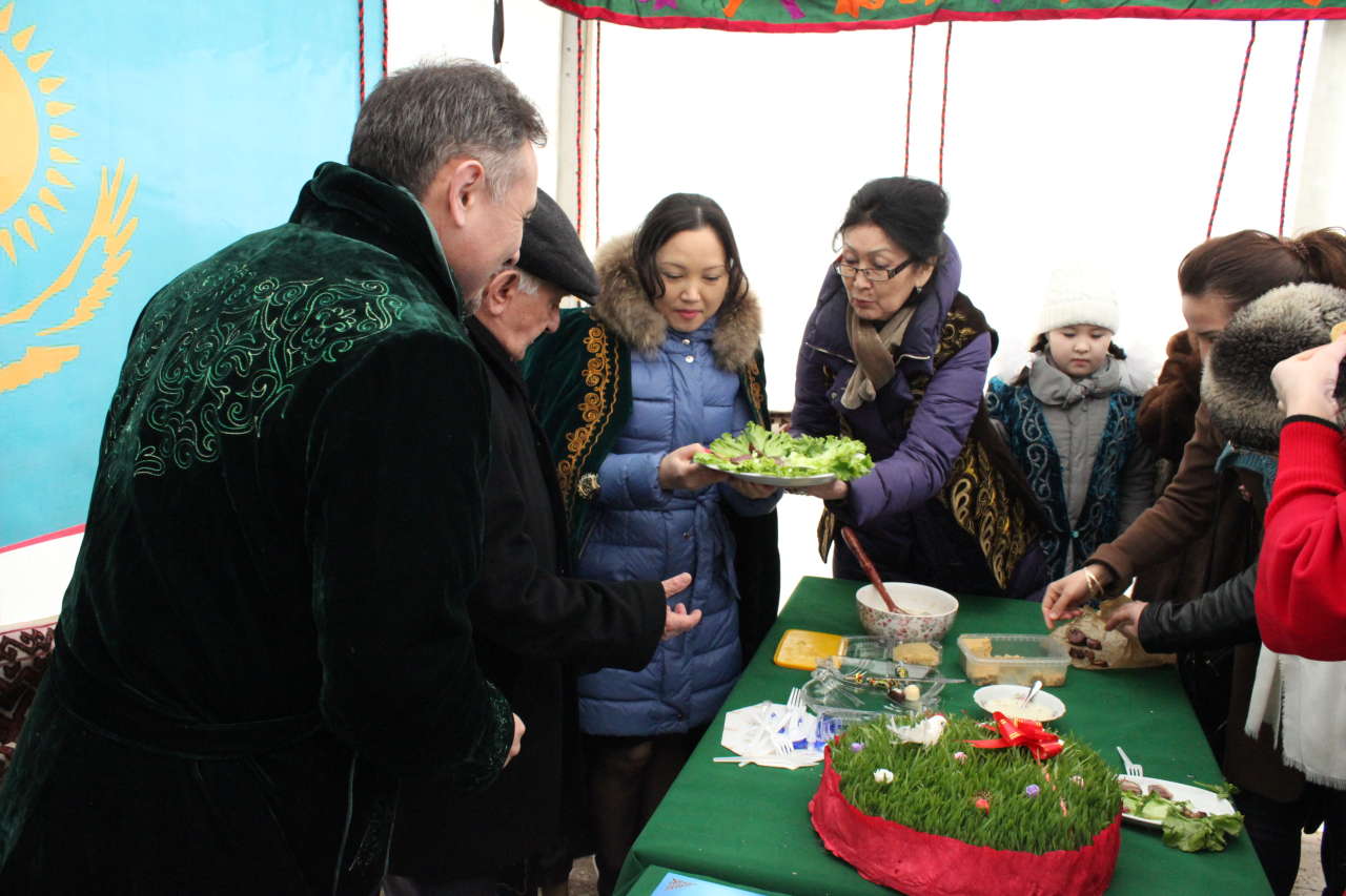 Красочный Новруз объединил тюркоязычные народы в Баку (ФОТО)