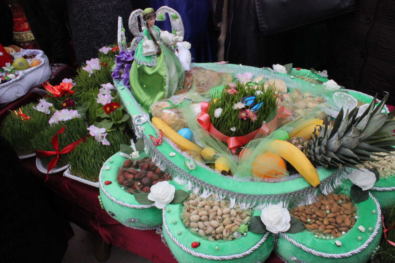 Красочный Новруз объединил тюркоязычные народы в Баку (ФОТО)