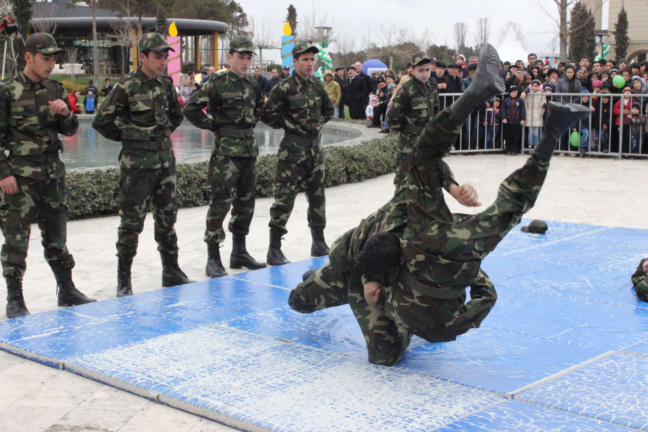 Красочный Новруз объединил тюркоязычные народы в Баку (ФОТО)